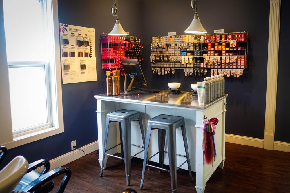 ELEMENT SALON AND DAY SPA 17 Photos & 10 Reviews 312 McDonald St