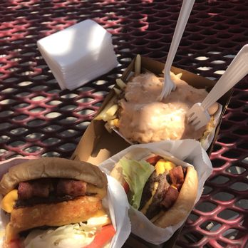 Grizzly Bear's Burger - Burgers Near Me - Acton, California Grizzly Bear's Burger - Burgers Near Me - Acton, California