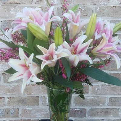 Jeffrey's Flowers & Flower Delivery by null