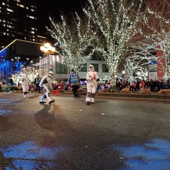 Snowflake Lane - Festivals Near Me - Bellevue, Washington Snowflake Lane - Festivals Near Me - Bellevue, Washington