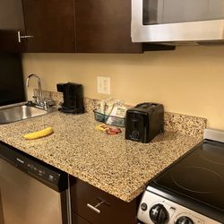 TownePlace Suites by Marriott Harrisburg Hershey - Kitchenette in the suite