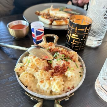 Gordon Ramsay Hell's Kitchen - Mac and cheese - Desserts Near Me - Washington, DC, District of Columbia