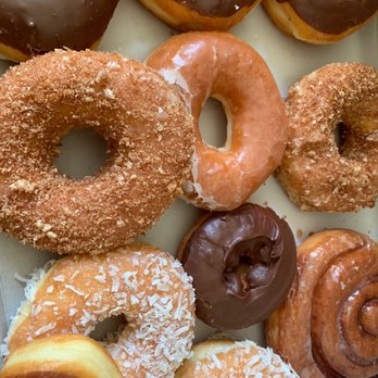 Hillsdale Doughnuts - a variety of doughnuts - Donuts Near Me - Sacramento, California Hillsdale Doughnuts - a variety of doughnuts - Donuts Near Me - Sacramento, California