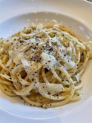 Capo & The Spritz by null