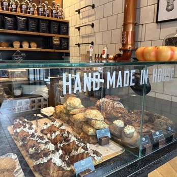 Junction Bakery & Bistro - Breakfast & Brunch Near Me - Alexandria, Virginia
