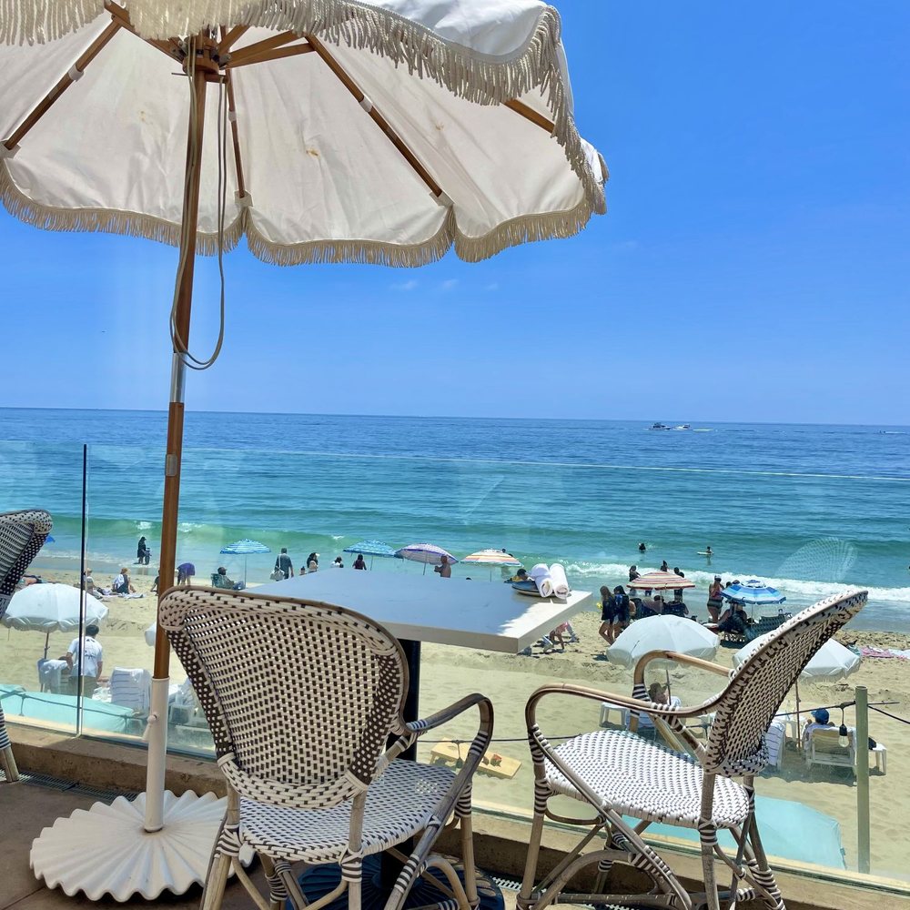 FIN Sushi & Sake - a view of the beach and the ocean - Sushi Bars Near Me - Laguna Beach, California FIN Sushi & Sake - a view of the beach and the ocean - Sushi Bars Near Me - Laguna Beach, California