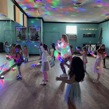 Dance Parties by Lisa - Party & Event Planning Near Me - Santa Monica, California