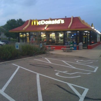 McDonald's - the front of a mcdonald's restaurant - Fast Food Near Me - Rochester, Minnesota McDonald's - the front of a mcdonald's restaurant - Fast Food Near Me - Rochester, Minnesota