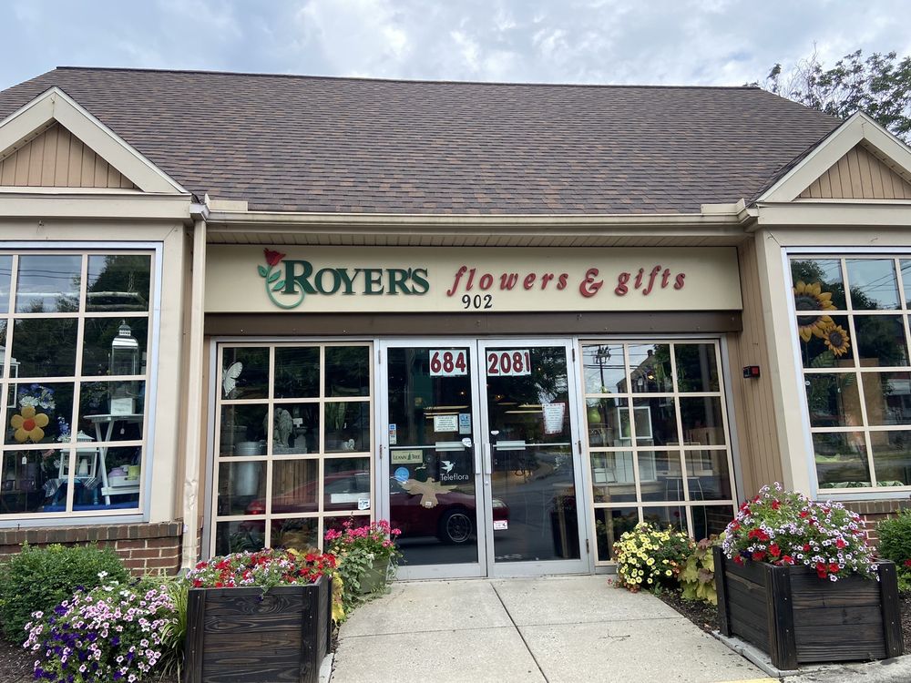 ROYER’S FLOWERS 902 Lancaster Ave, Columbia, Pennsylvania Florists