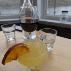 The Monarch - Drink and river view!