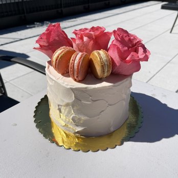 The Evercake - Cake - Custom Cakes Near Me The Evercake - Cake - Custom Cakes Near Me