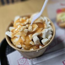 ALFA Hot-Dog - Petite poutine
