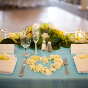 Flowers By Appointment Only - Bride + Groom table. The petals were a surprise from Mr. Bill! (Photo by HenryChenPhotography.com) - Party & Event Planning Near Me - Los Angeles, California Flowers By Appointment Only - Bride + Groom table. The petals were a surprise from Mr. Bill! (Photo by HenryChenPhotography.com) - Party & Event Planning Near Me - Los Angeles, California
