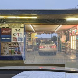 College Drive-In Dairy - Outside, waiting to pull in