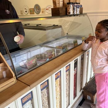 The Auburn Popcorn Company - Inside both Ice Cream & Popcorn - Popcorn Shops Near Me - Auburn, Alabama The Auburn Popcorn Company - Inside both Ice Cream & Popcorn - Popcorn Shops Near Me - Auburn, Alabama