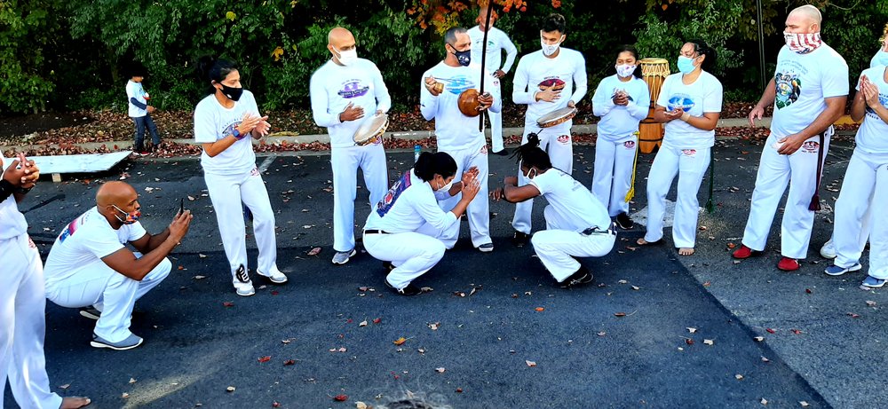 Abada Capoeira Dc Logo