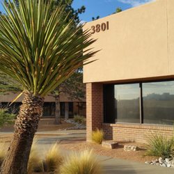 Greenview Medical Clinic - Greenview is located near Coors and Sequoia.