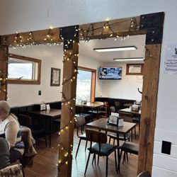 Lucky Hare Brewing - Dining area