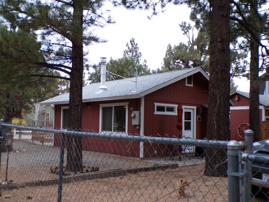 Eddie Hobbs Roofing Logo