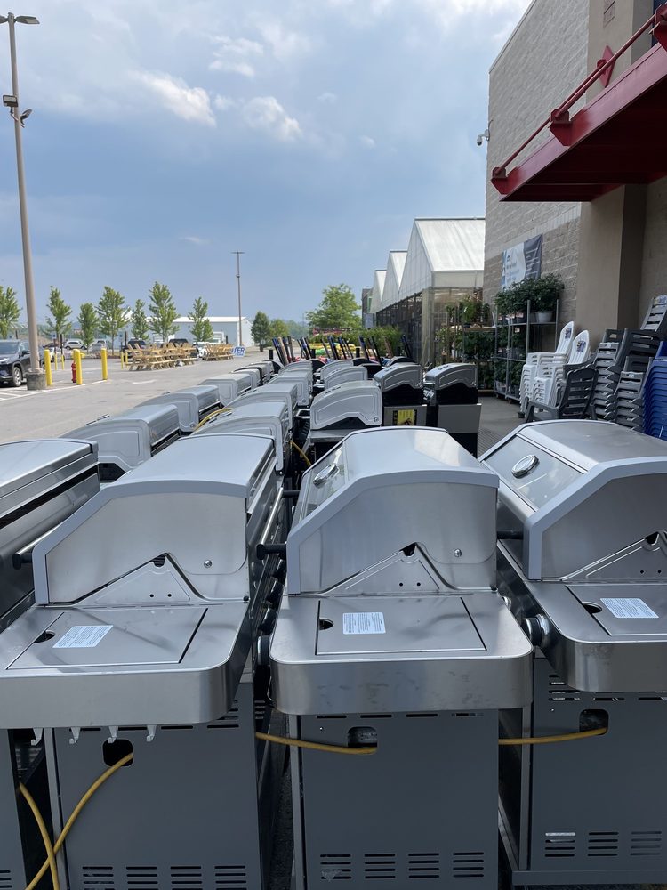 LOWE’S HOME IMPROVEMENT Updated October 2024 40 Clarksburg Road