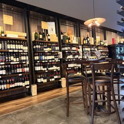 Entrevinos - Wine selection at Entrevinos