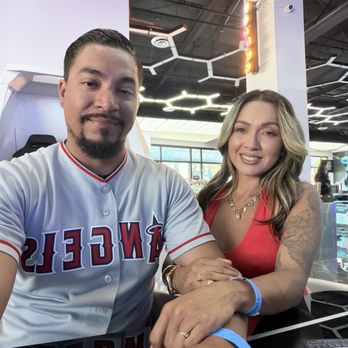Odyssey VR - Date night - Virtual Reality Centers Near Me - Corona, California