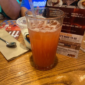 Cracker Barrel Old Country Store - American Near Me - Greenville, South Carolina