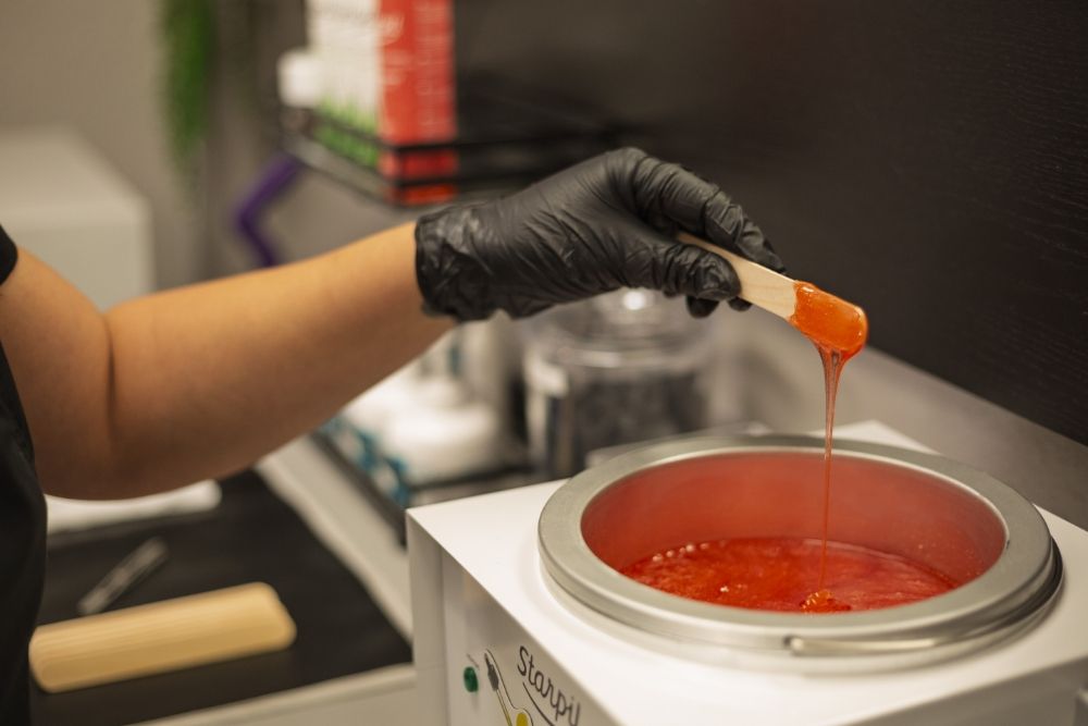 Ray of Beauty Waxing Logo