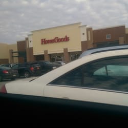 HomeGoods - Exterior