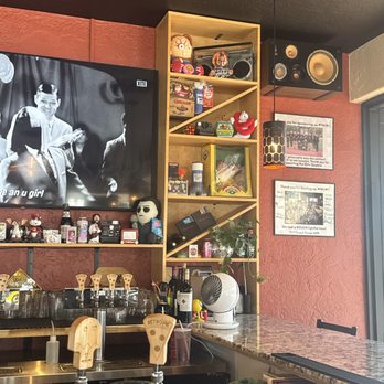 Retro Pie - Pizza Near Me - Manteca, California Retro Pie - Pizza Near Me - Manteca, California