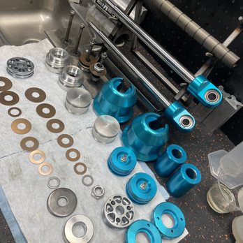 Flowmotion Suspension - King Shocks getting the proper cleaning it needs
check out @Flowmotionsuspension on Instagram - Motorsport Vehicle Repairs Near Me - Westminster, California Flowmotion Suspension - King Shocks getting the proper cleaning it needs
check out @Flowmotionsuspension on Instagram - Motorsport Vehicle Repairs Near Me - Westminster, California