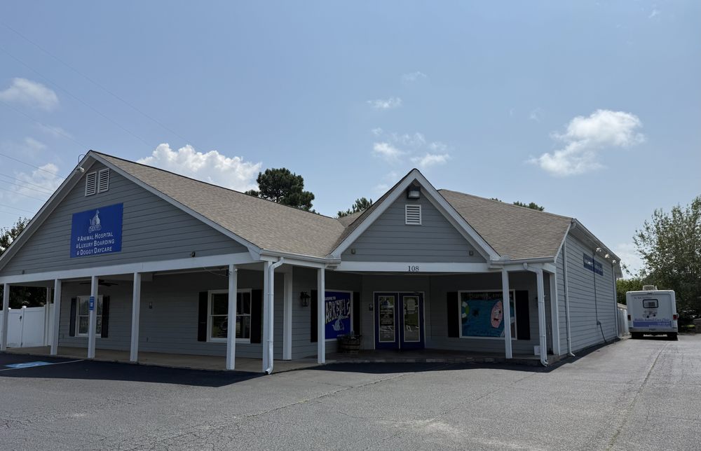 Barkfield Animal Hospital - pet boarding facility in Cumming, GA