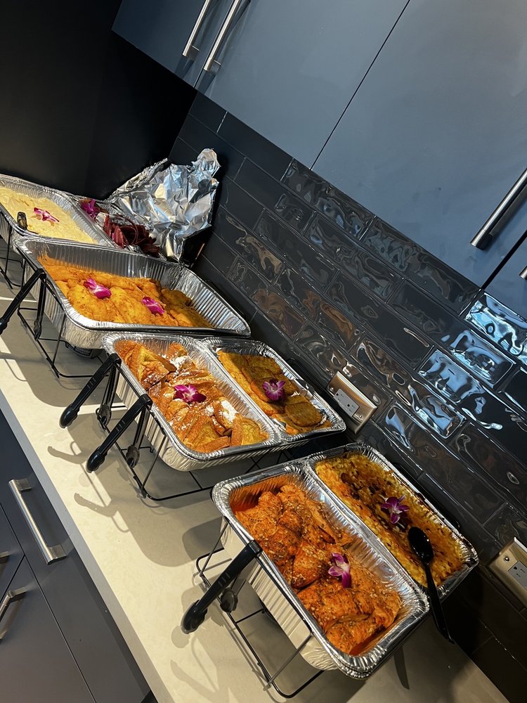 Chef Chrissy of Taste of Grace Logo