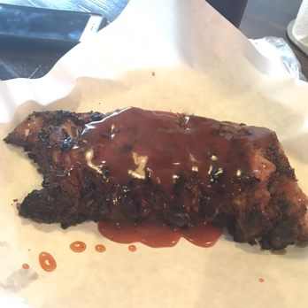 Phil's BBQ - Barbeque Near Me - Santee, California