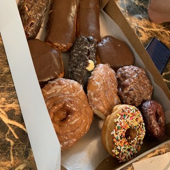 TASTEE DONUTS - Updated September 2024 - 15 Photos & 36 Reviews - 4950