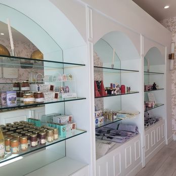Paris En Rose - Cafes Near Me - Del Mar, California Paris En Rose - Cafes Near Me - Del Mar, California
