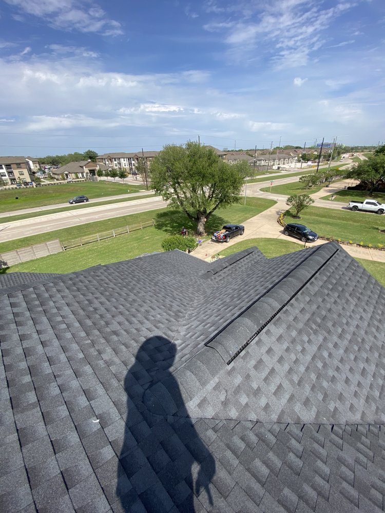 Slide of R Roofing & Exterior