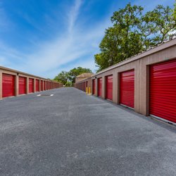 StorQuest Self Storage