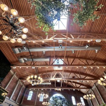 Twelvemonth - Indoor view - Vegan Near Me - Burlingame, California Twelvemonth - Indoor view - Vegan Near Me - Burlingame, California