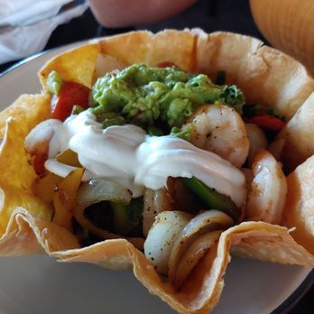 El Mero Mero - Fajita Salad - Mexican Near Me - Schaumburg, Illinois El Mero Mero - Fajita Salad - Mexican Near Me - Schaumburg, Illinois