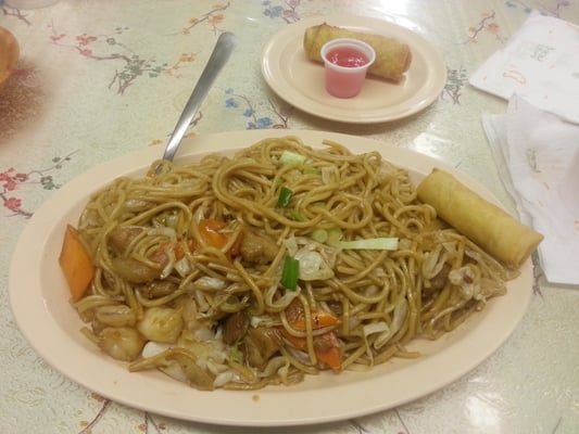 Uncle Chien's Chinese and Thai Restaurant by null