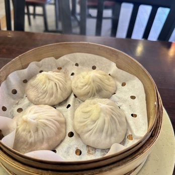 Dumpling Hours  - Pork Xiao Long Bao.. amazing! - Dim Sum Near Me - Brentwood, California
