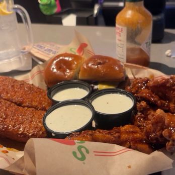 Chili's - Triple Dipper - Bars Near Me - Phoenix, Arizona