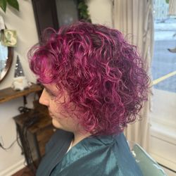 Reclaimed Beauty Salon