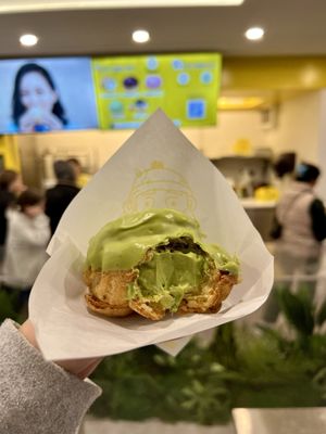 Beard Papa's by null