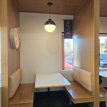 Yoshinoya Alhambra - Inside table - Fast Food Near Me - Alhambra, California Yoshinoya Alhambra - Inside table - Fast Food Near Me - Alhambra, California