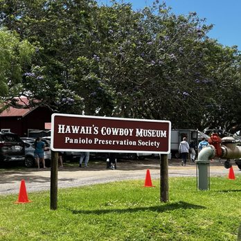Pukalani Midweek Market - Entrance sign - Farmers Market Near Me - Waimea, Hawaii