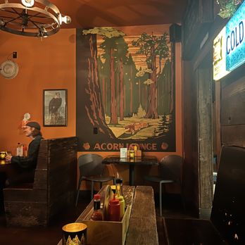 Oak - Love the vibe of the place too. - Burgers Near Me - Seattle, Washington