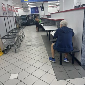 Coin Less Laundry - Inside - Laundromat Near Me - Phoenix, Arizona