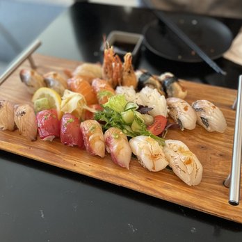 The Flying Fish - Sushi box B - Japanese Near Me - Richmond Hill, Ontario